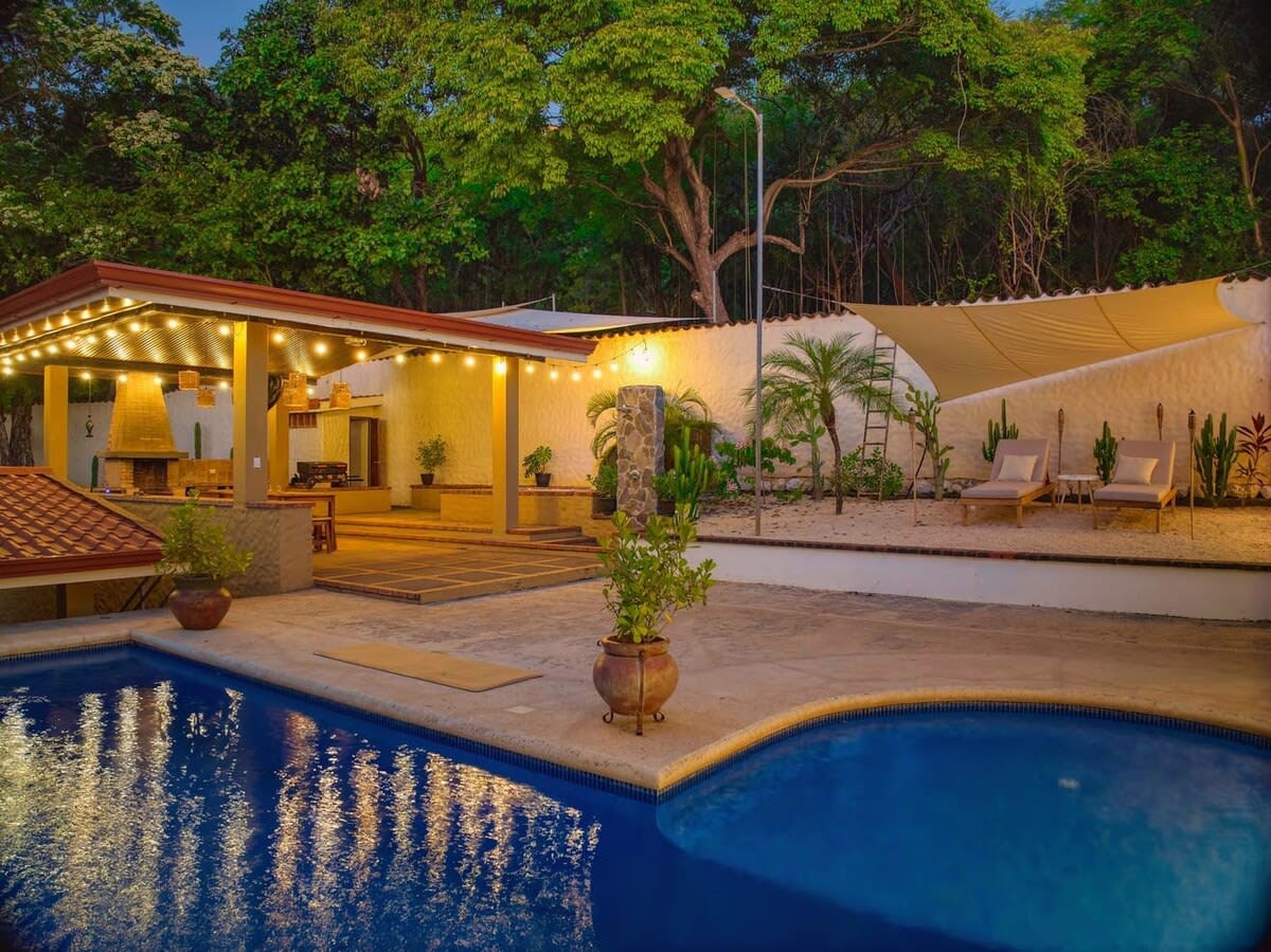 Quiet retreat space at the villa